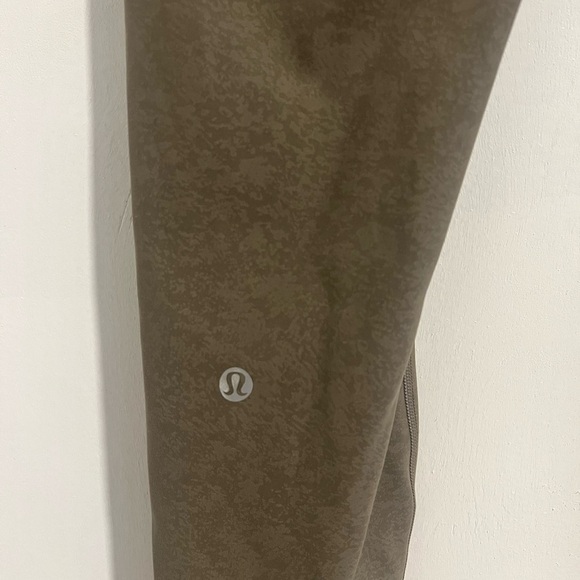 Lululemon Athletica Forest Green Leggings - Picture 3 of 3